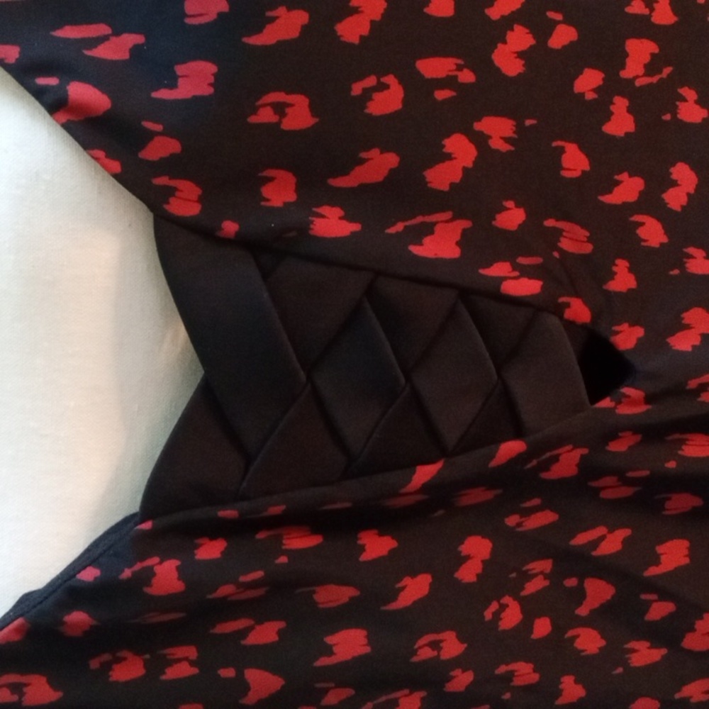 Apt 9 Large NWOT bathing suit